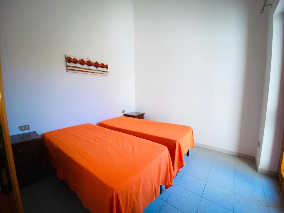 Residence La Cinta 8 San Teodoro  Bagian luar foto