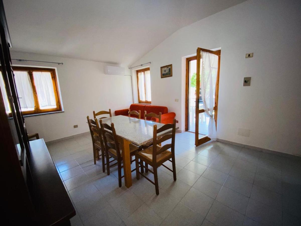 Residence La Cinta 8 San Teodoro  Bagian luar foto