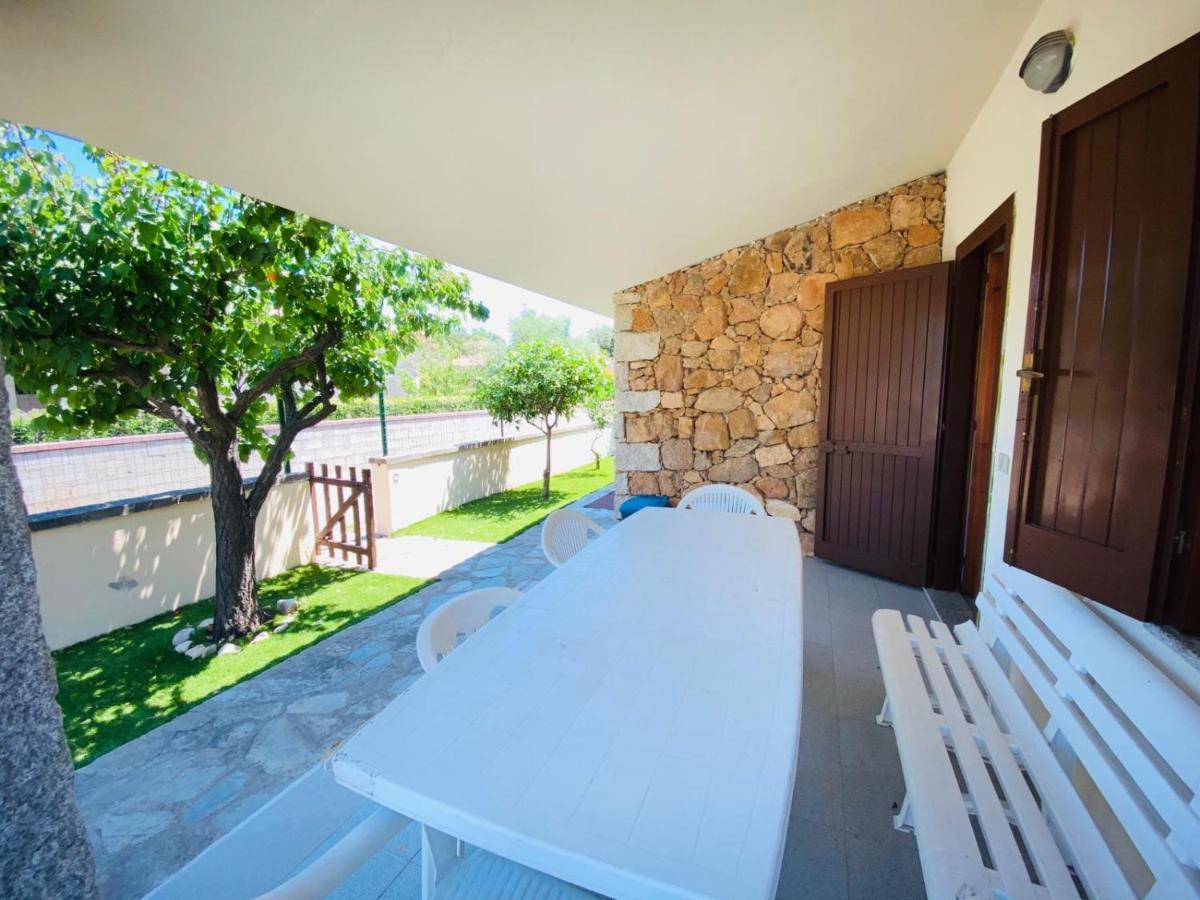 Residence La Cinta 8 San Teodoro  Bagian luar foto