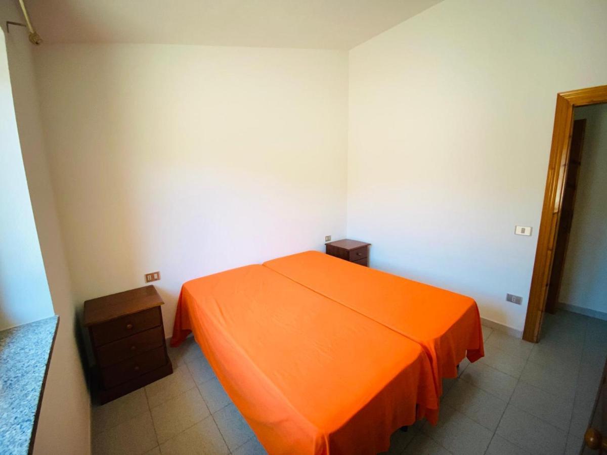 Residence La Cinta 8 San Teodoro  Bagian luar foto
