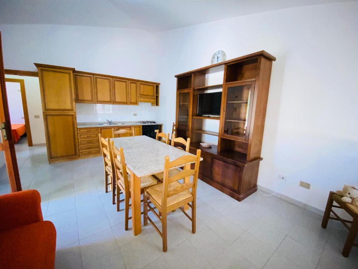 Residence La Cinta 8 San Teodoro  Bagian luar foto